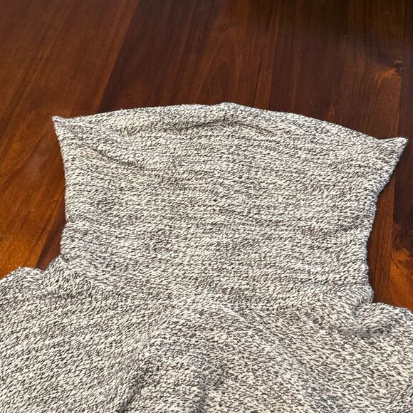 Merona Cowl Neck Black White Boucle Sweater Women’s US Small - Picture 8 of 8